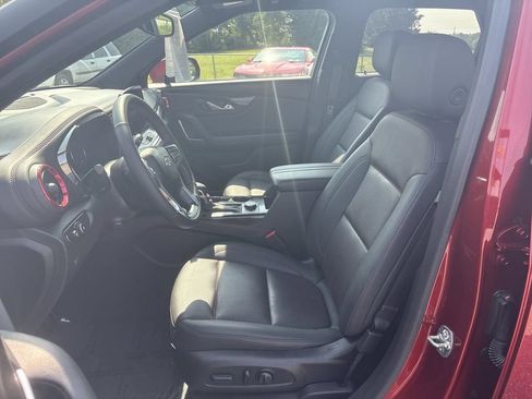 Certified 2024 Chevrolet Blazer RS w/ Enhanced Convenience Package FWD image 18