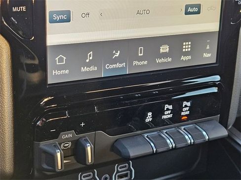 New 2025 RAM 1500 Big Horn image 16