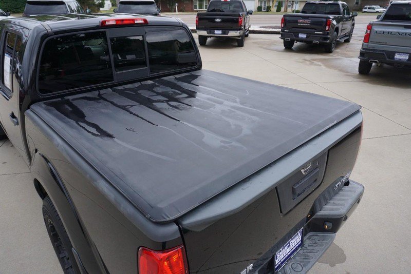Used 2020 Nissan Frontier SV AWD/4WD image 17
