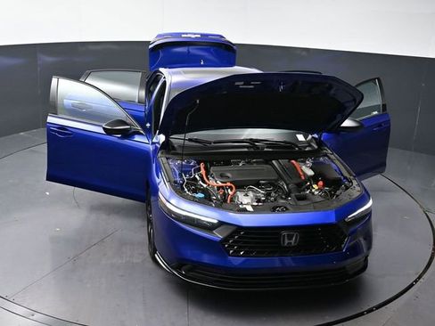 Certified 2025 Honda Accord Sport image 41