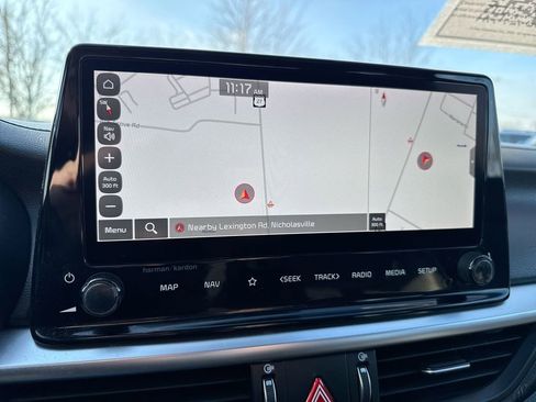 Used 2023 Kia Forte GT-Line w/ GT-Line Premium Package image 15