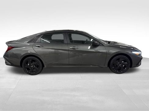 New 2026 Hyundai Elantra Sport FWD image 5