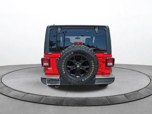 Used 2022 Jeep Wrangler Sport AWD/4WD image 5