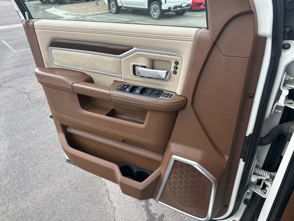 Used 2023 RAM 3500 Laramie AWD/4WD image 25