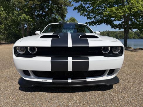 Used 2023 Dodge Challenger SRT Hellcat RWD image 13