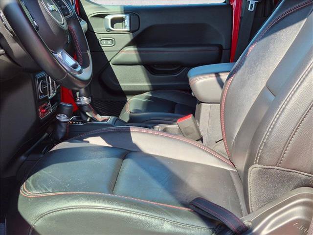 Used 2020 Jeep Gladiator Rubicon w/ LED Lighting Group AWD/4WD image 16