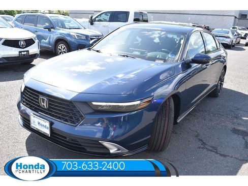 New 2026 Honda Accord Hybrid Touring image 3