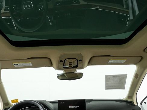 Used 2021 Audi Q5 Prestige w/ Prestige Package image 20