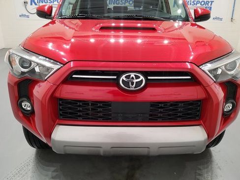 Used 2023 Toyota 4Runner TRD Off-Road image 6
