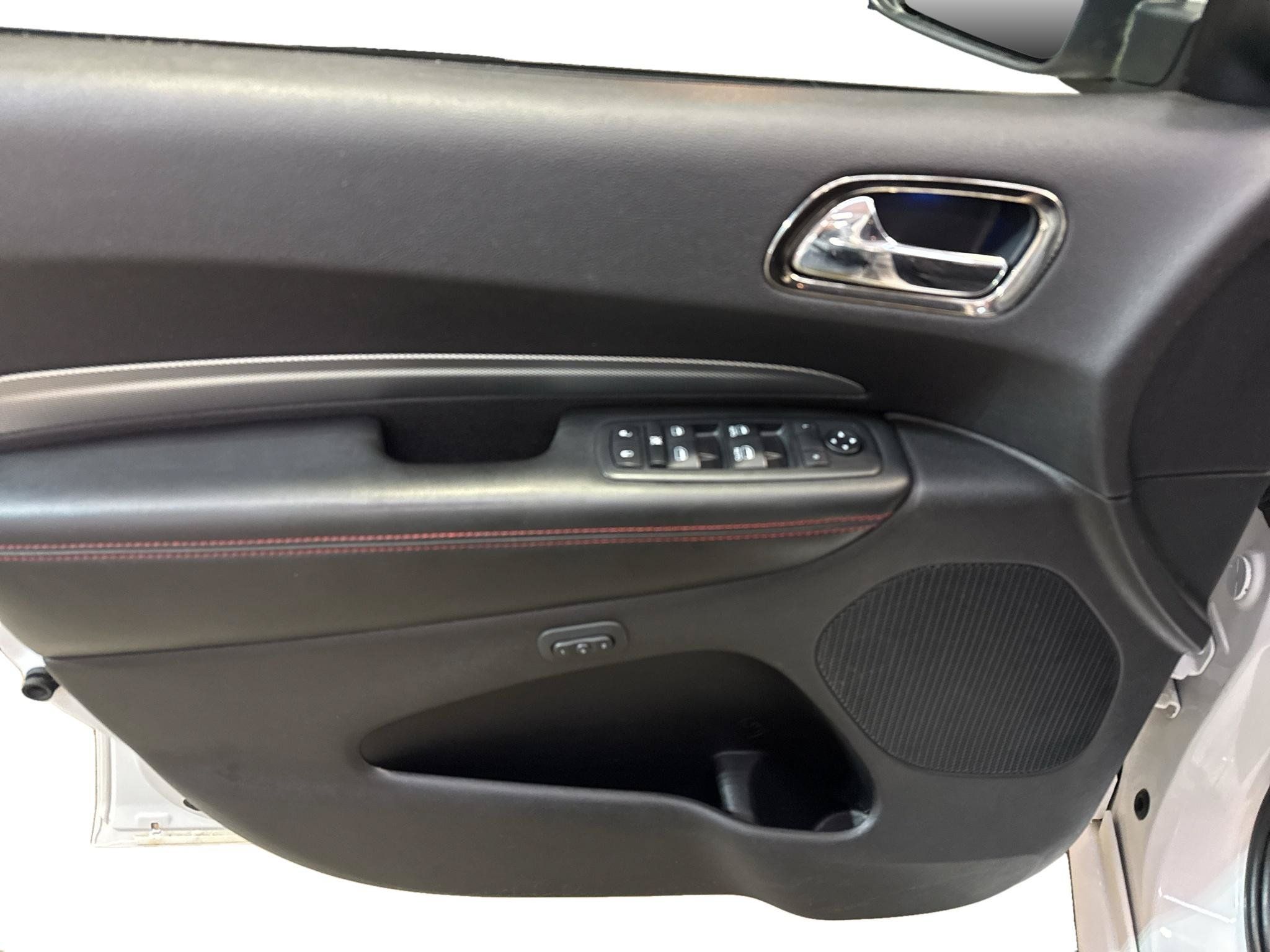 Used 2018 Dodge Durango GT AWD/4WD image 9