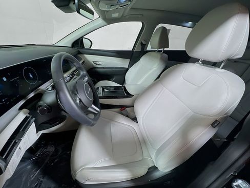 Used 2025 Hyundai Tucson SEL AWD/4WD image 19