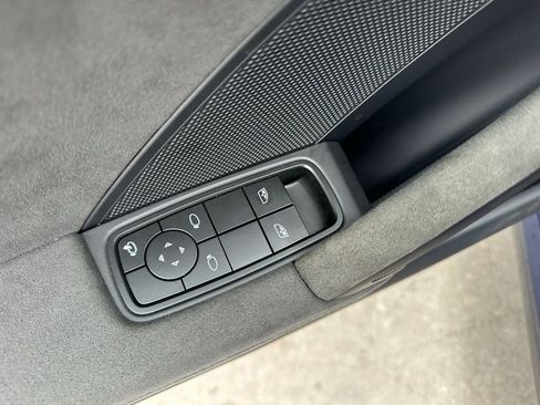 Used 2024 Porsche 911 Carrera GTS image 21