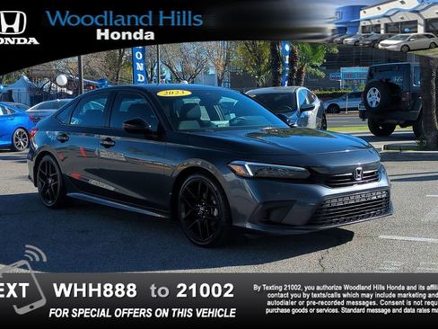 Used 2023 Honda Civic Sport image 3