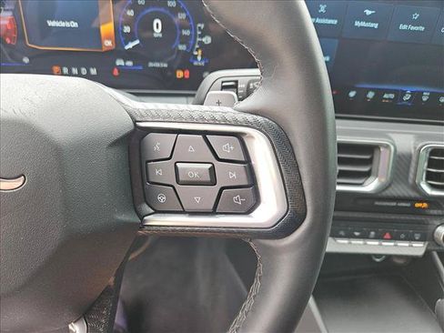 Used 2025 Ford Mustang GT Premium RWD image 21