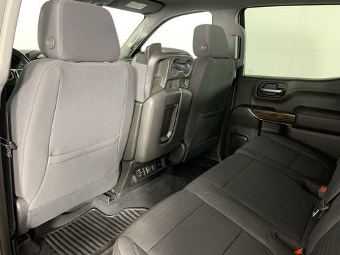 Used 2022 GMC Sierra 1500 Elevation image 27