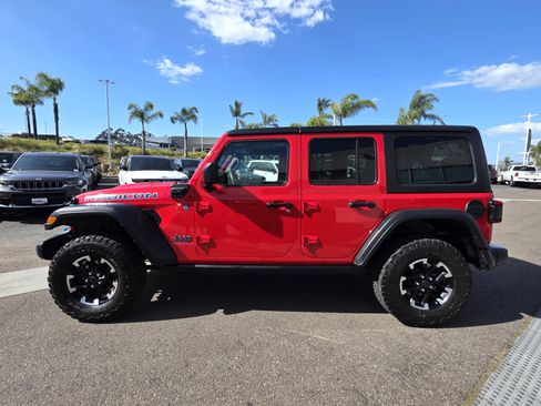 Used 2024 Jeep Wrangler Unlimited Rubicon 4xe image 2