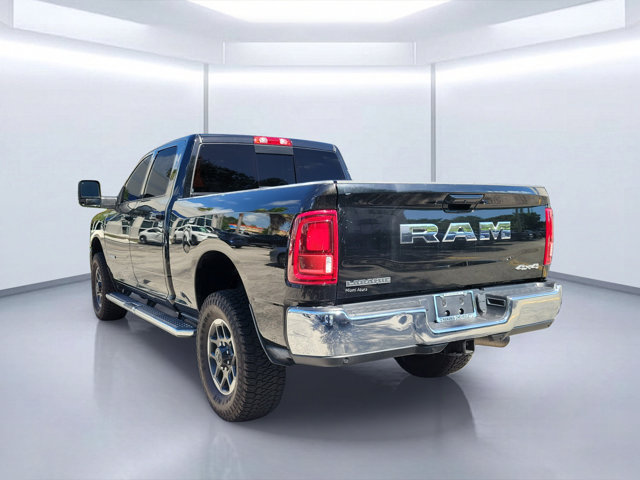 Used 2025 RAM 2500 Laramie AWD/4WD image 3