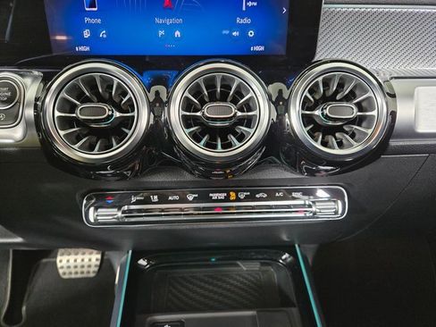 Certified 2024 Mercedes-Benz GLB 35 AMG 4MATIC image 29