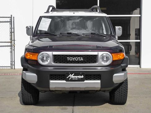 Used 2007 Toyota FJ Cruiser 4WD image 5