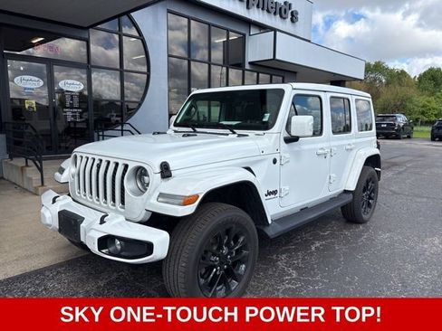 Used 2023 Jeep Wrangler Unlimited Sahara AWD/4WD image 2