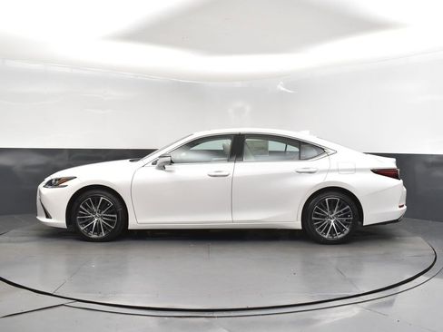 New 2025 Lexus ES 350 w/ Premium Package image 4
