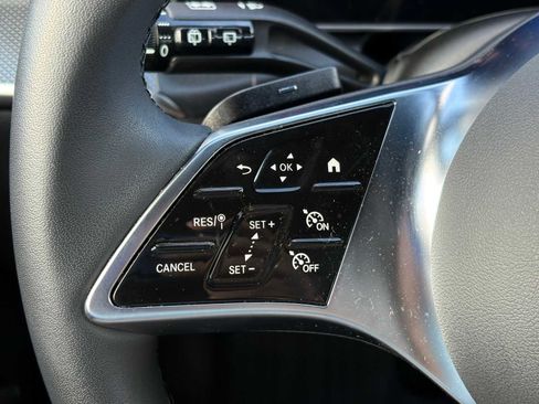 Used 2026 Mercedes-Benz GLC 300 4MATIC image 20