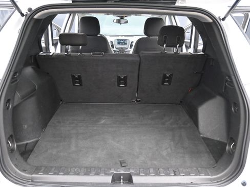 Used 2019 Chevrolet Equinox LT FWD image 21