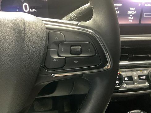 Used 2024 Buick Envista Sport Touring w/ Convenience I Package image 21