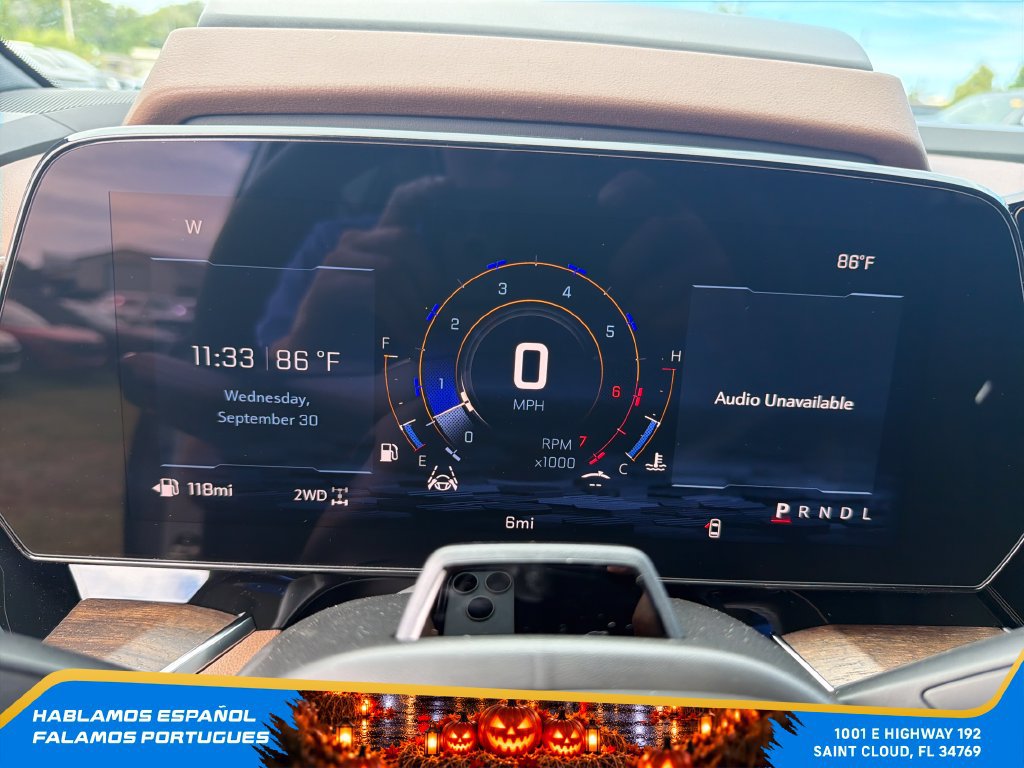 New 2026 Chevrolet Suburban High Country AWD/4WD image 9
