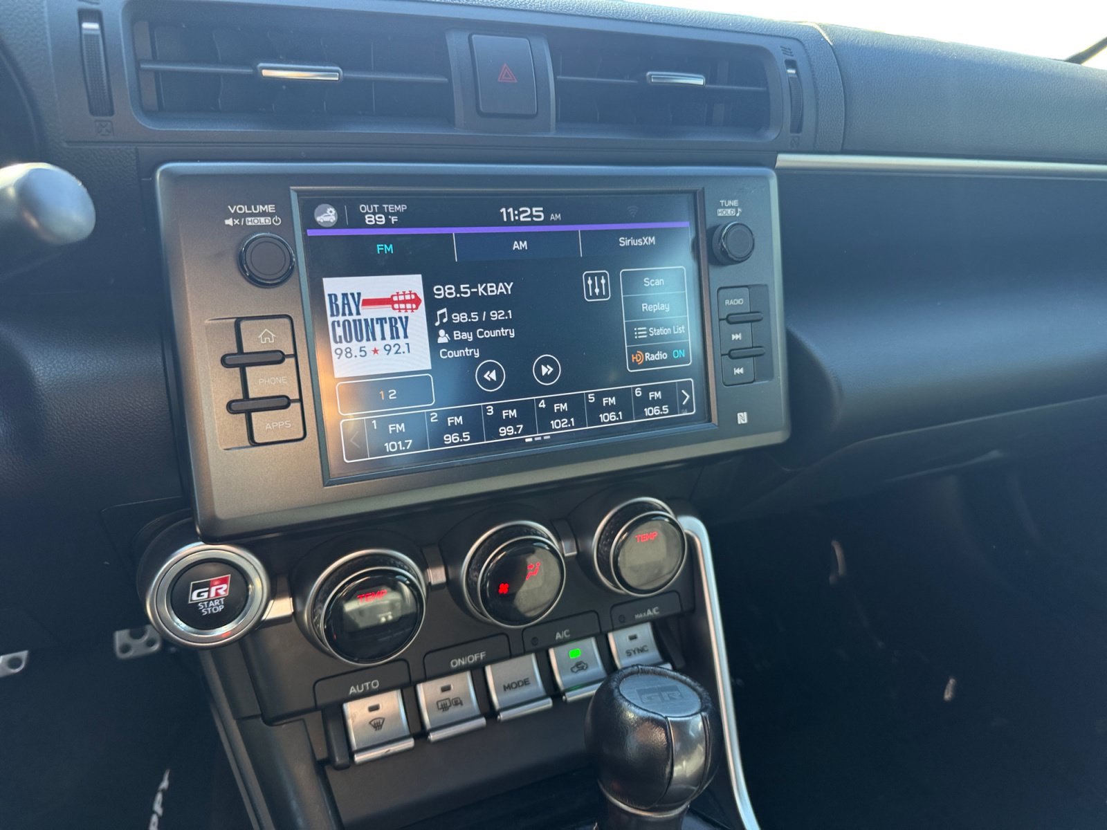 Used 2022 Toyota GR86 Premium RWD image 12