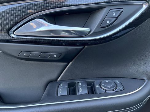 Used 2021 Buick Envision Essence w/ Technology Package I image 14