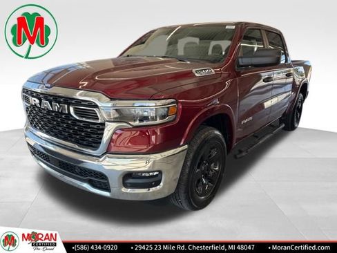 Used 2025 RAM 1500 Big Horn image 1