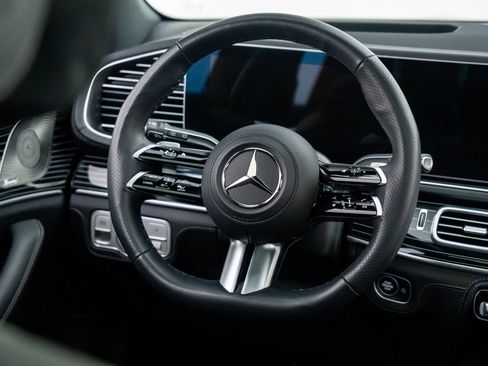 New 2025 Mercedes-Benz GLS 450 4MATIC image 11