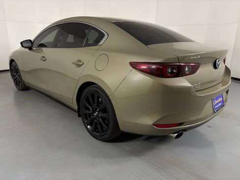 Used 2024 MAZDA MAZDA3 s image 7