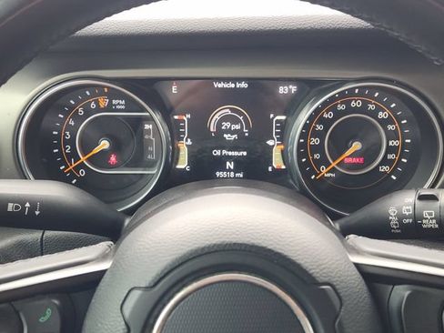 Used 2018 Jeep Wrangler Unlimited Sport S AWD/4WD image 7