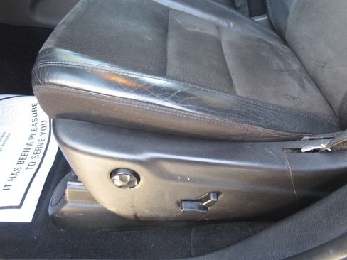 Used 2020 Jeep Grand Cherokee Altitude image 17