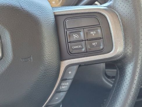 Used 2020 RAM 2500 Tradesman w/ Chrome Appearance Group image 18