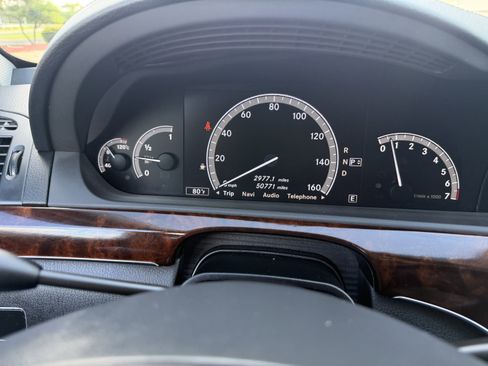 Used 2011 Mercedes-Benz S 550 image 38