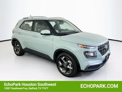 Used 2025 Hyundai Venue SEL