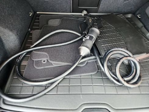 Used 2023 Volvo XC40 Recharge Ultimate w/ Protection Package Premier AWD/4WD image 13