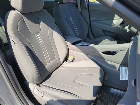 New 2026 Hyundai Elantra Sport w/ Cargo Package image 17