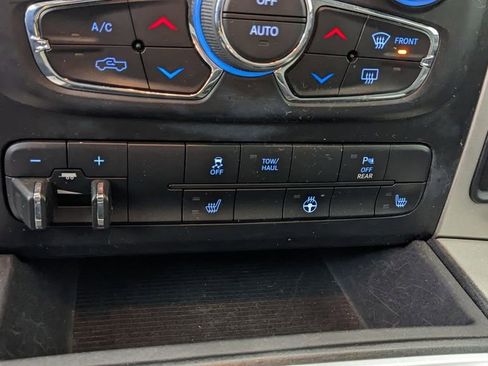 Used 2019 RAM 1500 Classic Warlock image 30