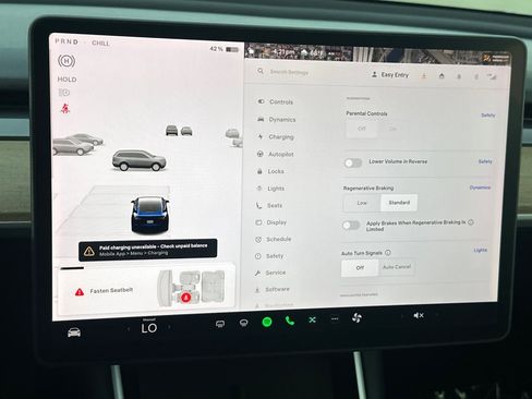 Used 2018 Tesla Model 3 Mid Range image 25