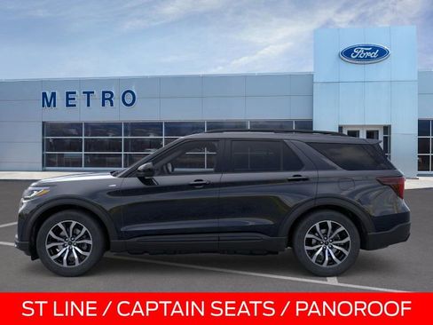 New 2025 Ford Explorer ST-Line image 4