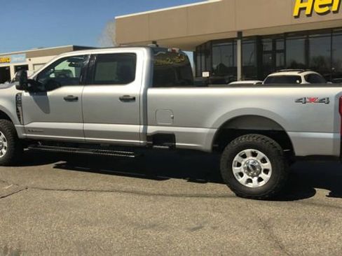 Used 2024 Ford F250 XLT AWD/4WD image 6