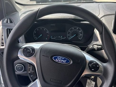 Used 2022 Ford Transit Connect XL FWD image 11