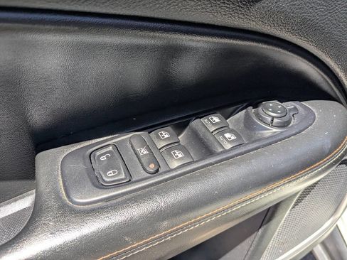 Used 2018 Jeep Compass Sport image 22