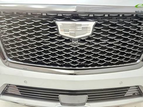 Used 2026 Cadillac Escalade Platinum Sport w/ LPO, ONYX Package AWD/4WD image 22