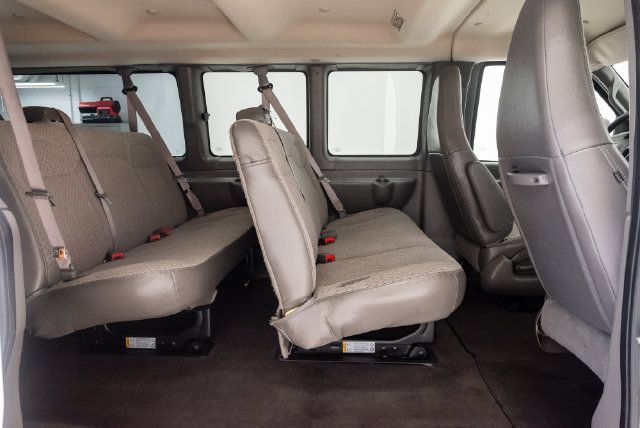 Used 2025 Chevrolet Express 3500 LT w/ LT Preferred Equipment Group RWD image 22