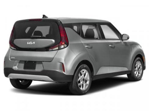 Used 2025 Kia Soul S image 5